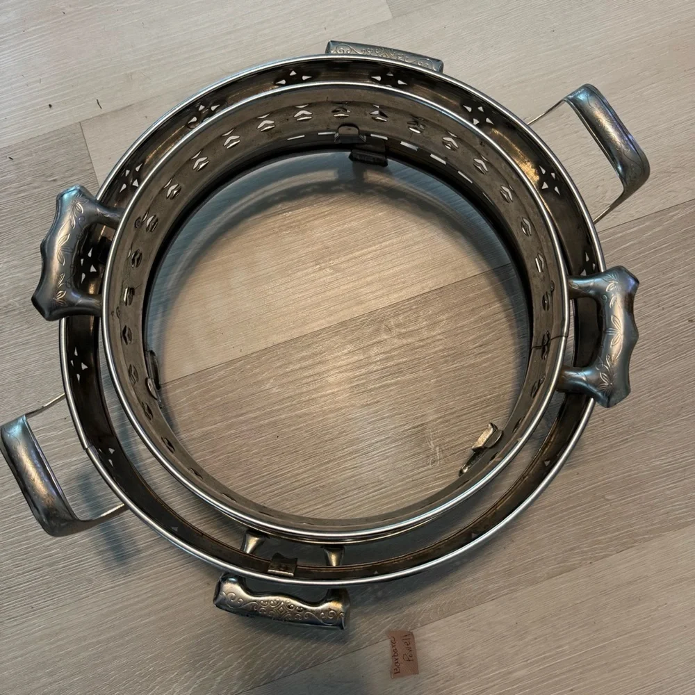Set‎ of Three Silver Metal Casserole/Pie Stand/Holder